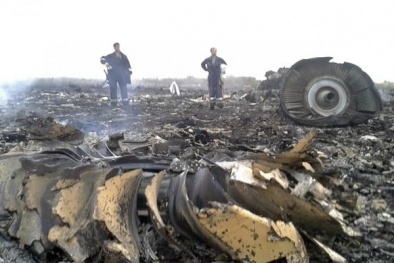 Tin mới nhất về máy bay Maylaysia MH17 bị bắn rơi cập nhật liên tục
